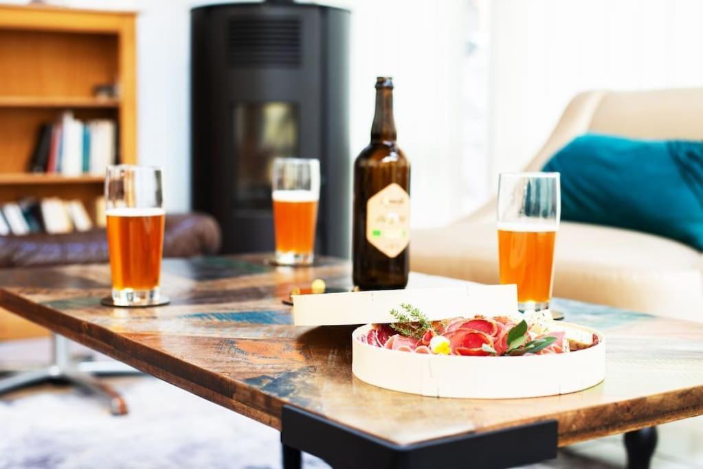 La Coquette ! Maison Au Coeur De La Bresse Avec Veranda Barbecue Garage Baby-Foot Et Barre De Son Exteriör bild