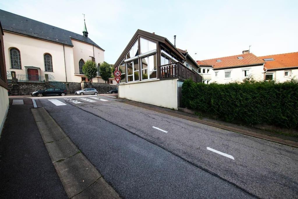 La Coquette ! Maison Au Coeur De La Bresse Avec Veranda Barbecue Garage Baby-Foot Et Barre De Son Exteriör bild